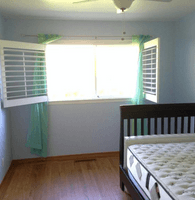 Offering a cozy sunny bedroom in large shared house 3