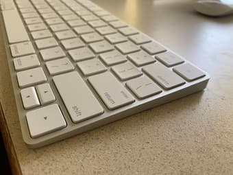 90% new latest apple magic keyboard 2