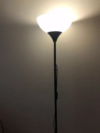 floor light with bulb 1