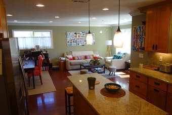 [Short-term] Bedroom & private bath in beautiful house in E. Palo Alto 1