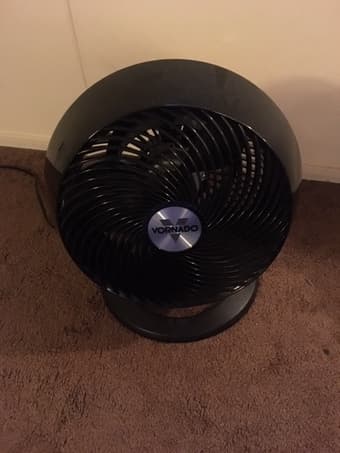 Vornado 660 Large Air Circulator Fan - Black 1