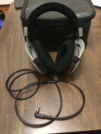 Beyerdynamic T70P over ear headphones 1