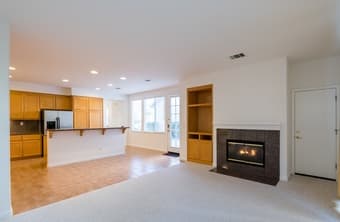 Gorgeous house with friendly housemates! 3
