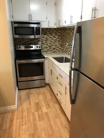 Converted Living Room 1br 1bth apt in MTV- Dec1st 2
