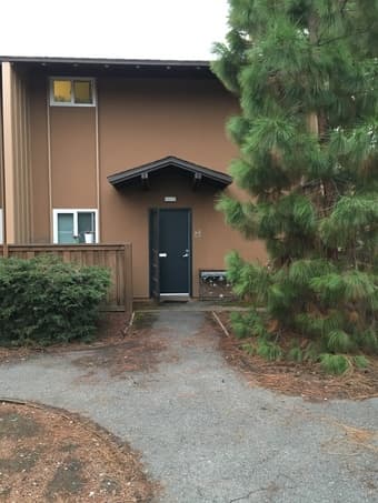 Stanford EV low rise sublet Dec 13 - Jan 12 1