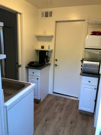 STUDIO IN BELMONT 3