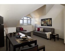 Winter Break Sublet at Munger 1 (Stanford Grad Housing) 1
