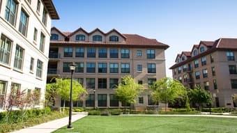 Winter Break Sublet at Munger 1 (Stanford Grad Housing) 3