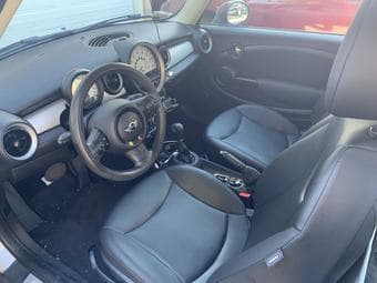 MINI Cooper Hardtop 3 Door 2013 - Price Negotiable 3