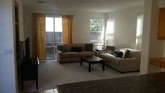 Working Bay Area professionals living together 2