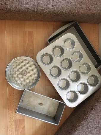 Bakeware - muffin, springform, loaf pan 1