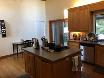 Two Bedrooms Next to Palo Alto Country Club 3