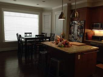 Room Available in BEAUTIFUL Palo Alto House 2