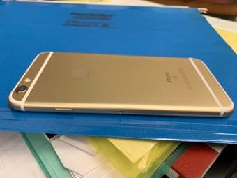 [Sell] iPhone 6S 64GB Gold Excellent condition, Unlocked 3