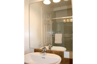 Private room in lovely remodeled SFH Upper College Terrace 2