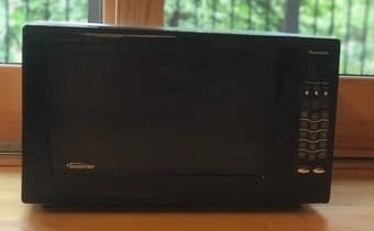 Microwave Panasonic Inverter 1250 watts 2,2 Cu. Ft. 1