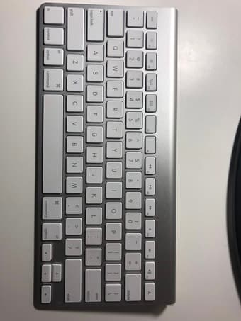 Apple bluetooth keyboard 1st generation 1