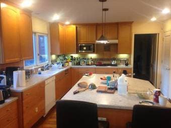 Large Sunny Room in Spacious Palo Alto Home 1