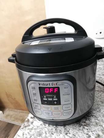 3 Qt 7-in-1 Multi- Use Programmable Pressure Cooker 2