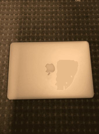 MacBook Air Great Condition + Brand new MagSafe Charger for only 300! 2