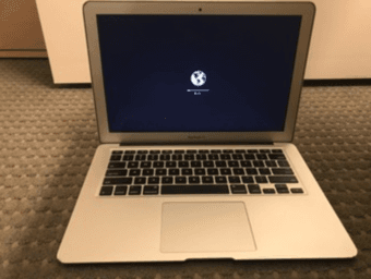 MacBook Air Great Condition + Brand new MagSafe Charger for only 300! 3