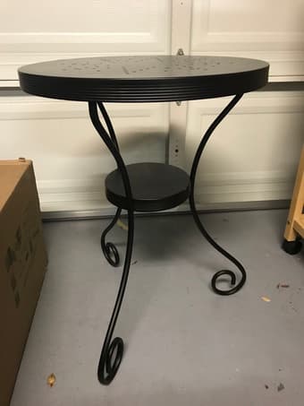 Indoor/outdoor table 1