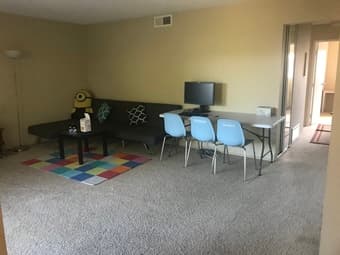 2b2b Alma Street/Stanford Villa One Bed + One Bath 1