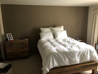 $1575 / 270ft2 - Master bedroom + private bath + awesome roommates! 1