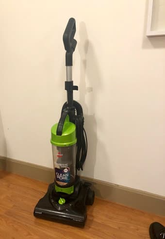 Bissell PowerTrak Compact Vacuum Cleaner 1