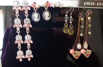classy earrings 1