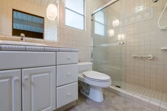 Looking for a fun roommate in our beautiful shared home! 3