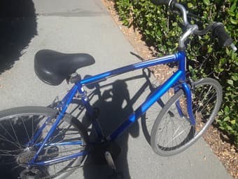 Hybrid bike in good conditions 1