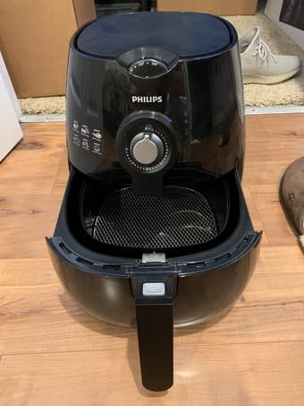 Philips HD9220/28 Viva Airfryer (1.8lb/2.75qt), Black Fryer 1