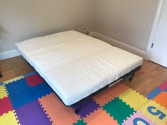Sofa bed - Like new 3