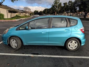 2013 Honda Fit, 48K miles, Clean Title, 1 year warranty, 1st Owner 1