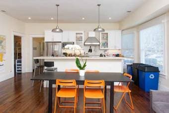 Shared Rooms / Girls Room / Co Ed and Private Room @ Rentashare 1
