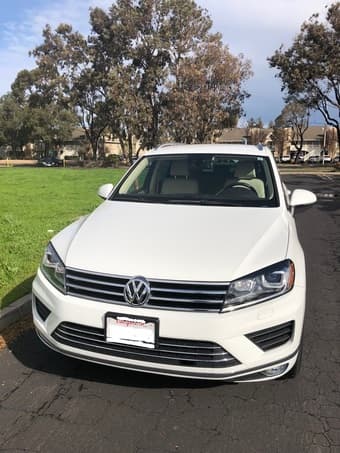 2016 VW Touareg for sale 1