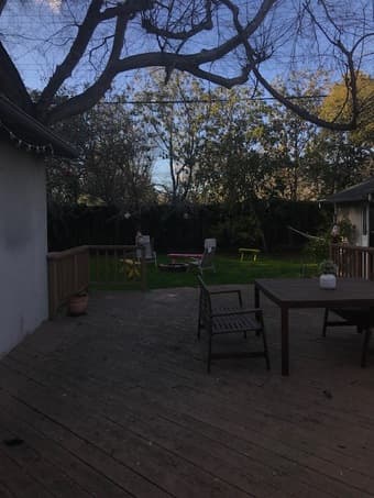 SUBLET: Furnished bedroom - Feb-April - Utilities incl. 3