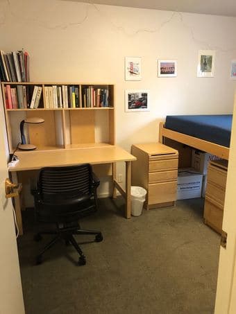 Subleasing 1 room in 2B/1Bath apartment: 2/27 through 4/1 1