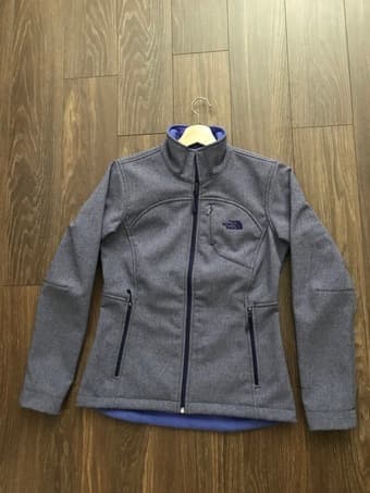 NorthFace Jacket (Women; size Small) 1