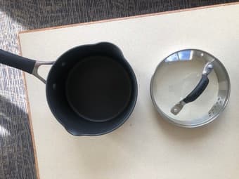 Cooking pot (Excellent conditions) 3