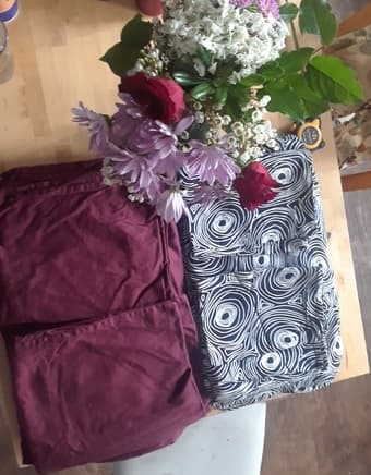 Queen duvet sets 1