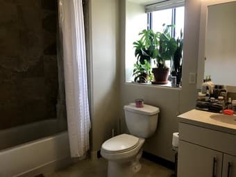 Furnished Sublet in Munger (Women Stanford Affiliates) - 6/9-9/20 2