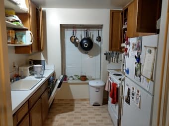 Bedroom available 3/1 in large 2bd/1ba 2