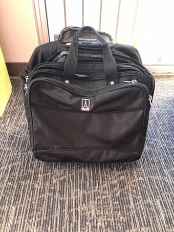 Executive Carry On 2