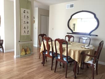 Quiet private room at great location 2
