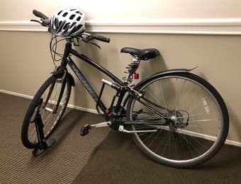 Bike + helmet + air pump 3