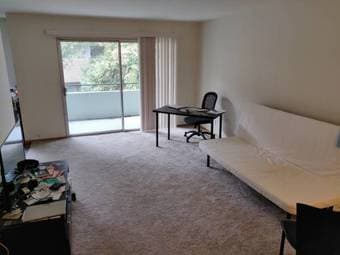 Sublet in Belmont 1