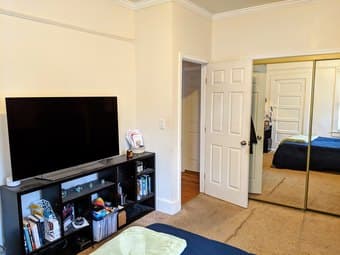 Sunny bedroom in Downtown Palo Alto 1