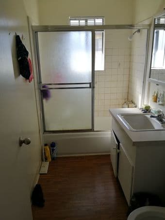 Furnished room in 2BR/1BA in Mountain View near shopping center 2